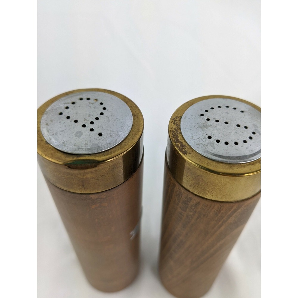 Wooden Salt Pepper Shaker 5.25 Inch - Picture 7 of 8